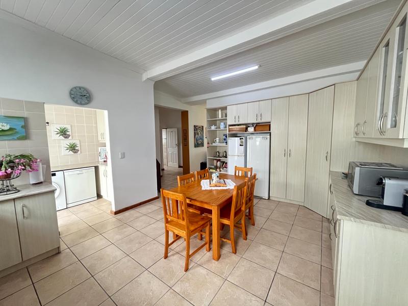 3 Bedroom Property for Sale in Dwarskersbos Western Cape